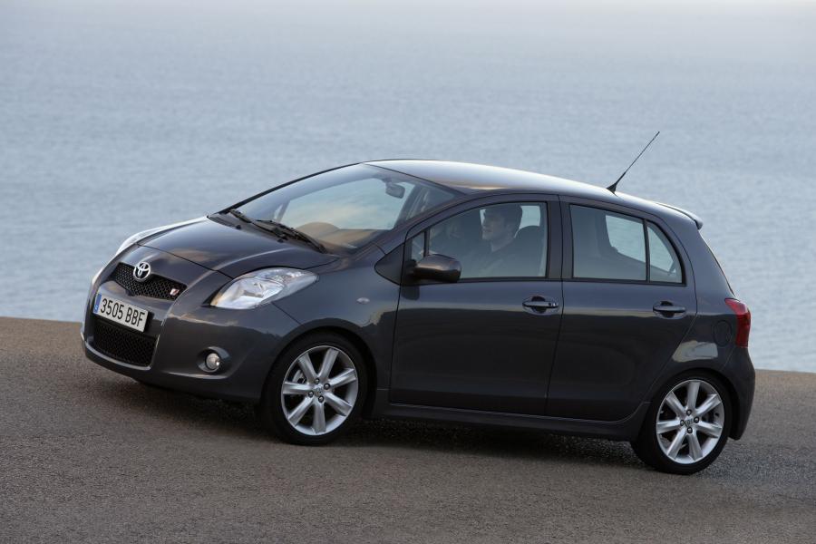  Toyota Yaris TS 2007 года  (фото 27 из 89)